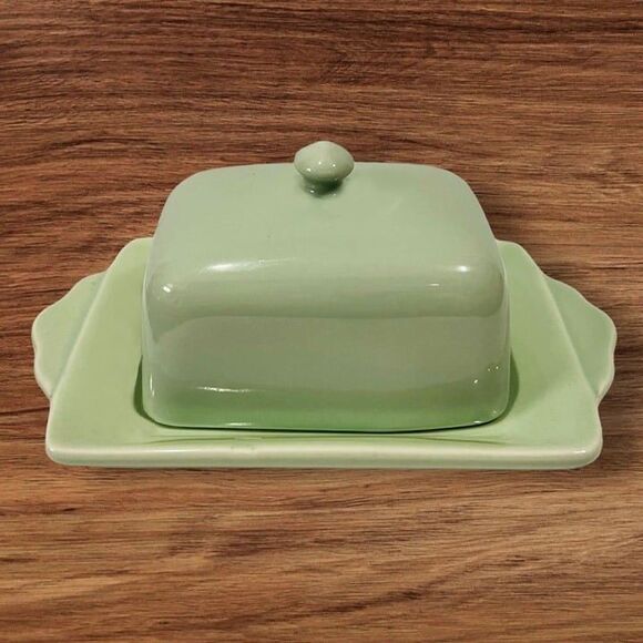Anthropologie Kitchen Vintage 95s Anthropologie Biscuit Butter Dish